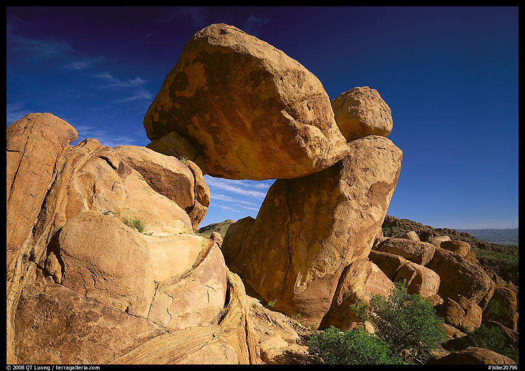 Balanced rock in Grapevine mountains. Big Bend National Park, Texas, USA.