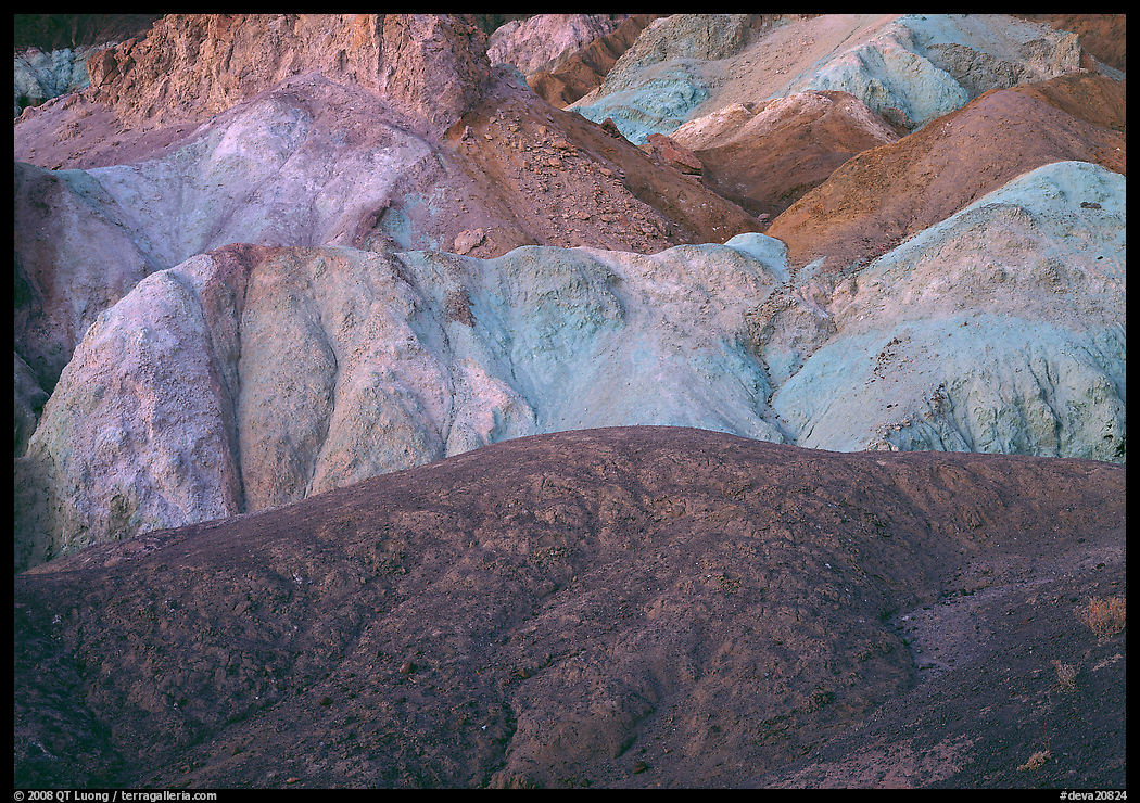 Multicolored mineral deposits, Artist Palette. Death Valley National Park, California, USA.