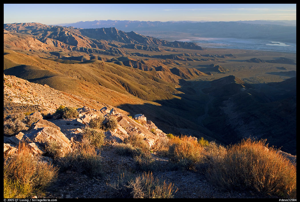 Looking towards the north from Aguereberry point, early morning. Death Valley National Park, California, USA.