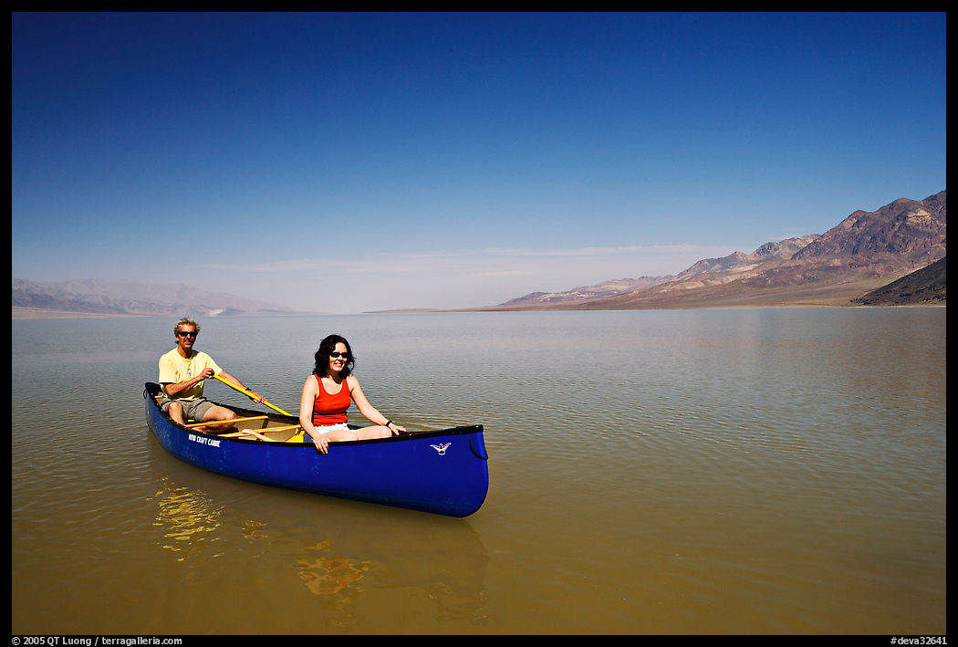 Canoeing in Death Valley after the exceptional winter 2005 rains. Death Valley National Park, California, USA.