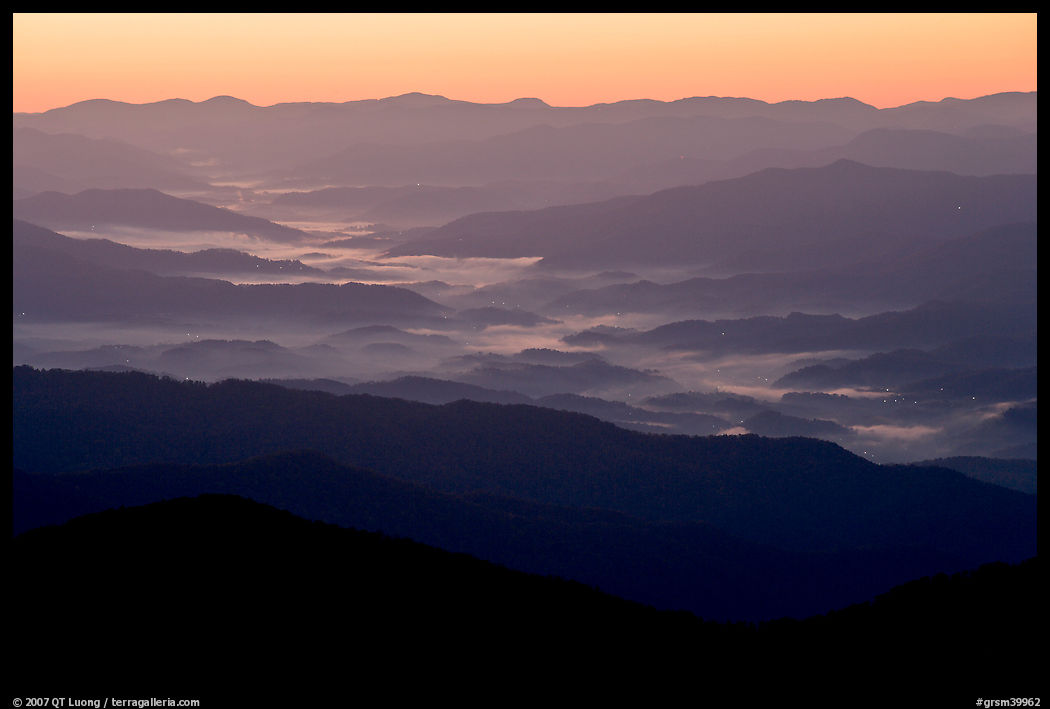 Ridges and valley fog seen from Clingman Dome, sunrise, North Carolina. Great Smoky Mountains National Park, USA.
