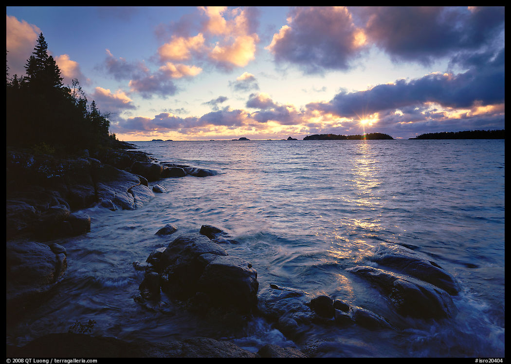 Cove on the Stoll trail. Isle Royale National Park, Michigan, USA.