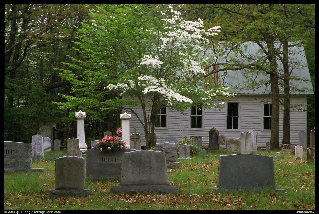Mammoth Cave church and cemetery. Mammoth Cave National Park, Kentucky, USA.