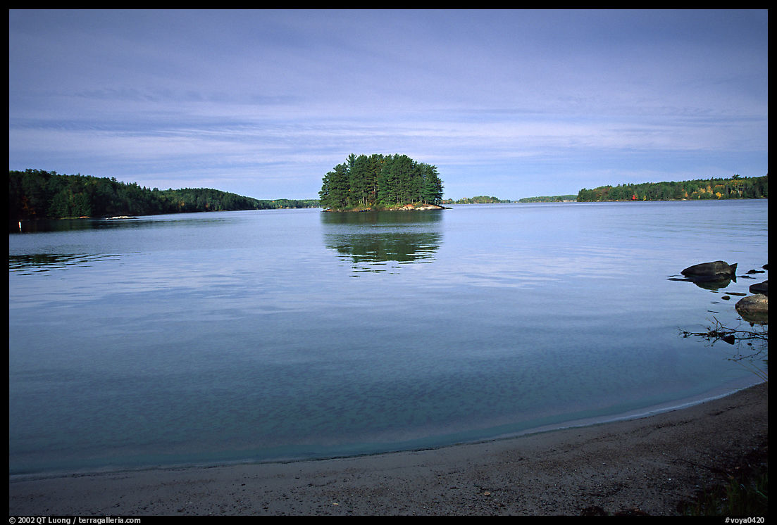 Island on Kabetogama lake near Ash river. Voyageurs National Park, Minnesota, USA.