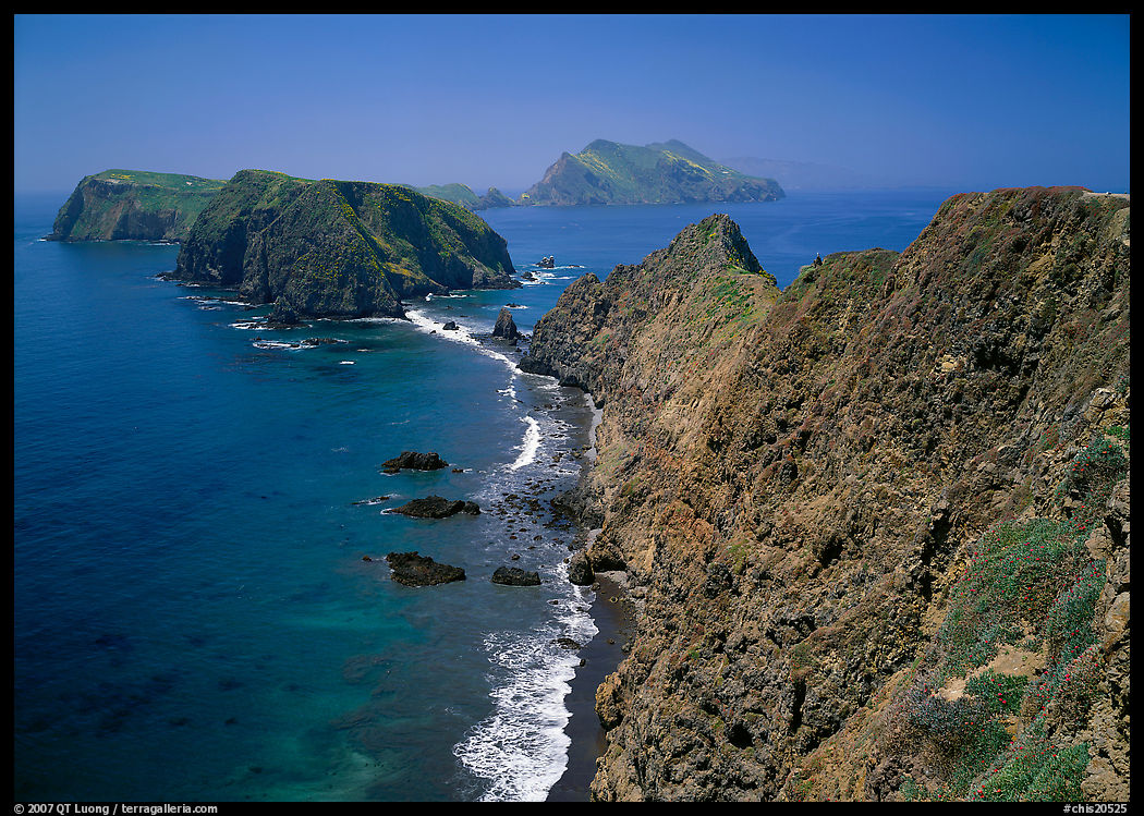 View from Inspiration Point, mid-day. Channel Islands National Park, California, USA.