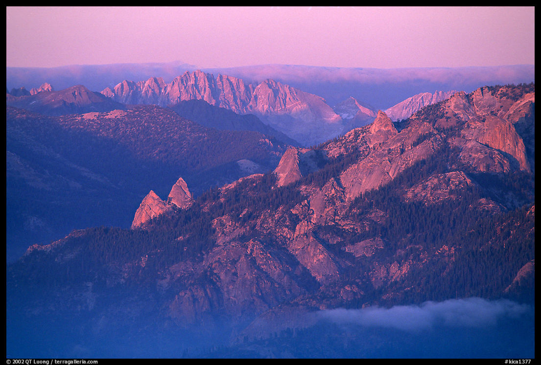 Monarch Divide at sunset. Kings Canyon  National Park, California, USA.