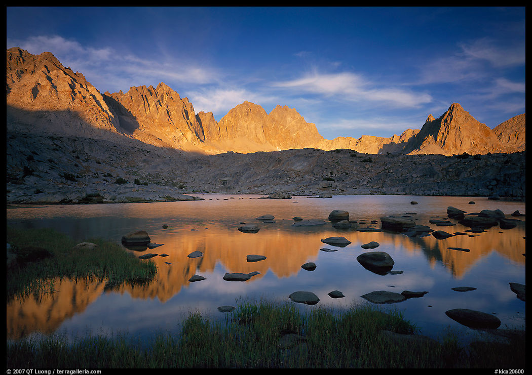 Palissades and Isoceles Peak at sunset. Kings Canyon  National Park, California, USA.