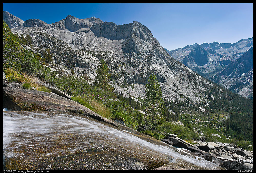 Waterfall plunging towards Le Conte Canyon. Kings Canyon  National Park