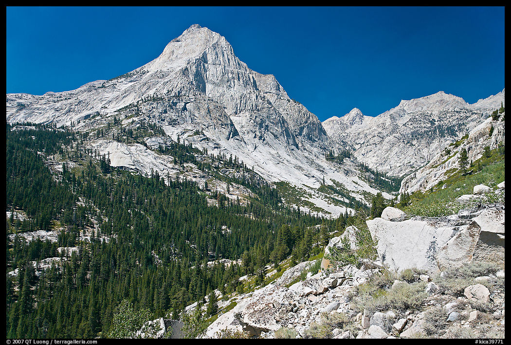 Le Conte Canyon and Langille Peak. Kings Canyon  National Park, California, USA.