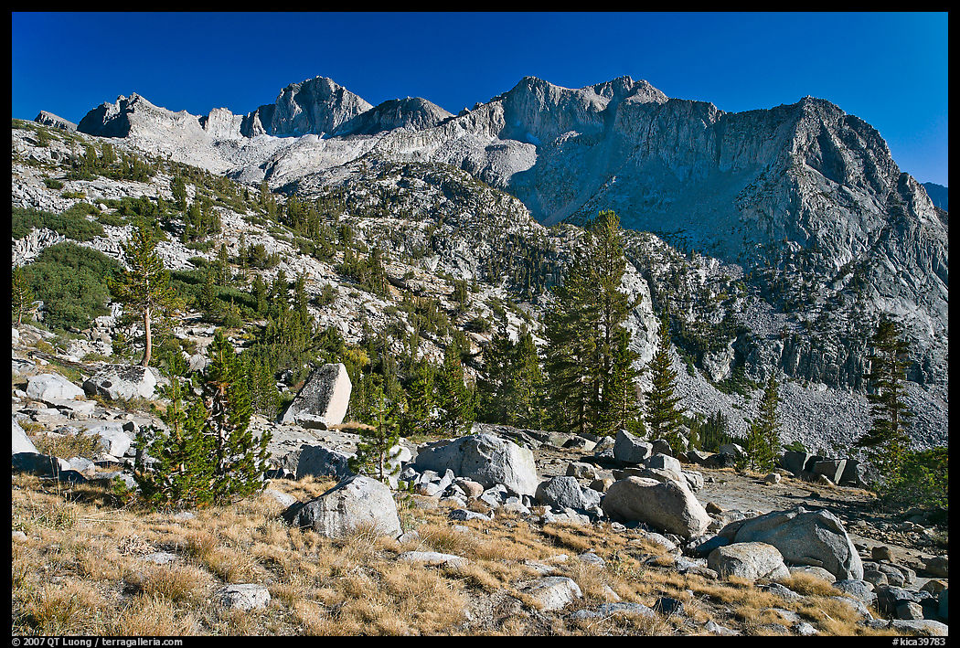 Mt Giraud chain, Lower Dusy basin. Kings Canyon  National Park, California, USA.