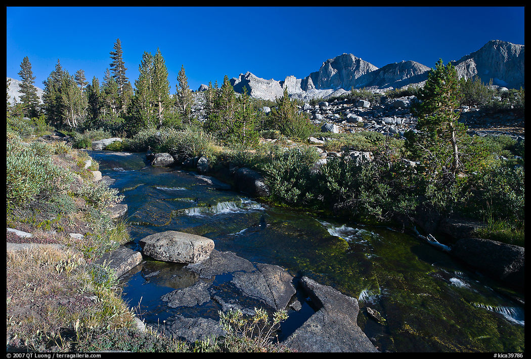 Stream and Mt Giraud chain, Lower Dusy basin. Kings Canyon  National Park, California, USA.