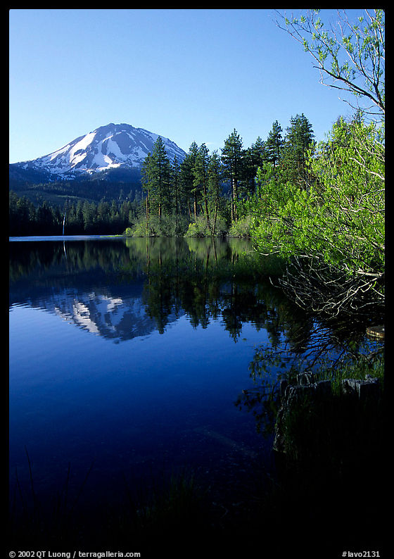 Manzanita lake and Mount Lassen in spring, morning. Lassen Volcanic National Park, California, USA.
