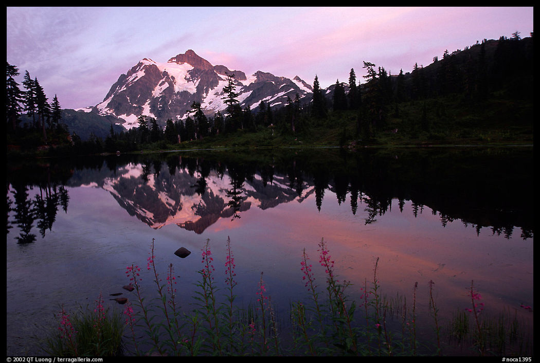 Mount Shuksan and Picture lake, sunset. North Cascades National Park, Washington, USA.