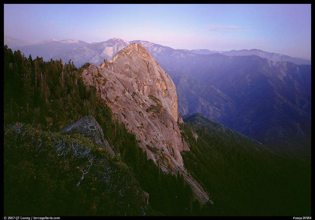 Moro Rock, dusk. Sequoia National Park, California, USA.
