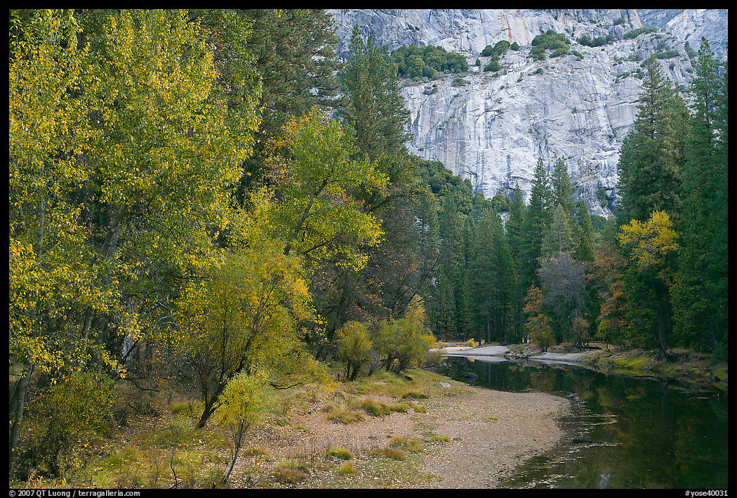 Merced River at the base of El Capitan in autumn. Yosemite National Park