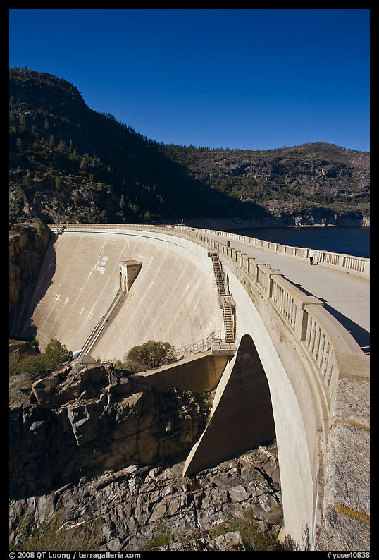 O'Shaughnessy Dam, Hetch Hetchy Valley. Yosemite National Park