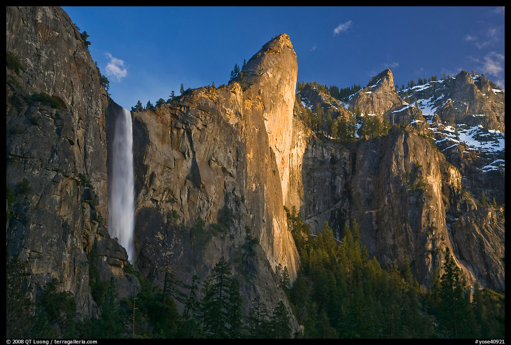 Bridalveil falls and Leaning Tower, sunset. Yosemite National Park