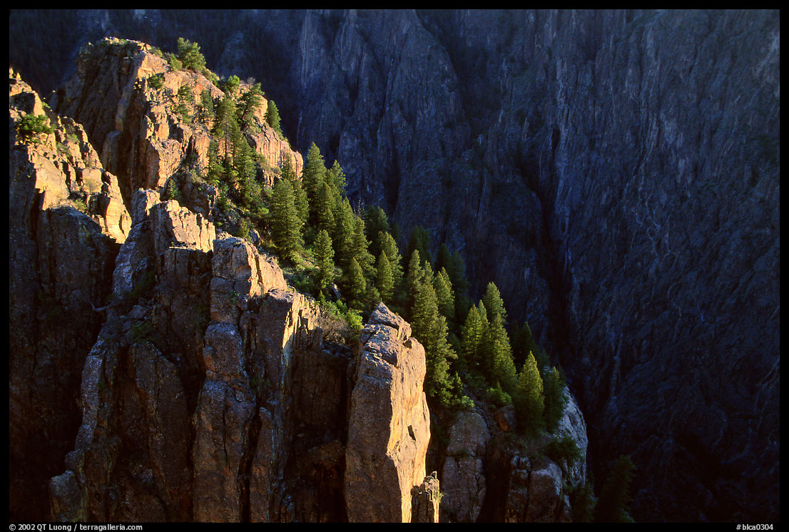 island peaks at sunset, North rim. Black Canyon of the Gunnison National Park, Colorado, USA.