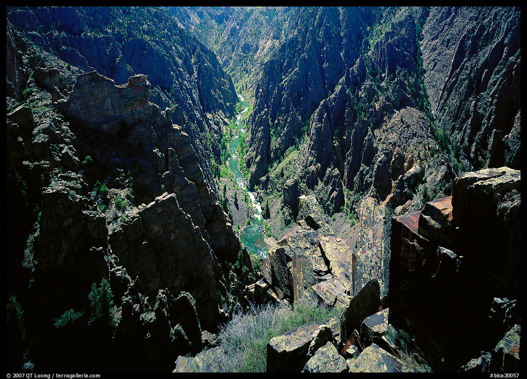 Canyon and river from Island peaks overlook, North rim. Black Canyon of the Gunnison National Park, Colorado, USA.