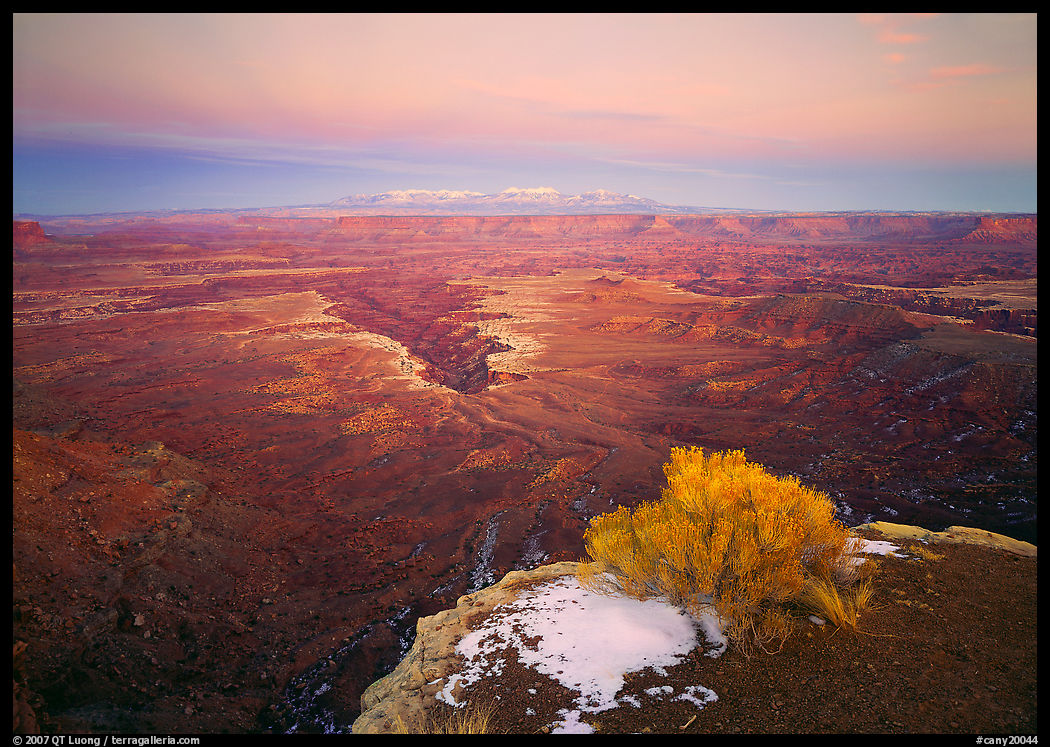 Gorge and plateau at sunset, Island in the Sky. Canyonlands National Park, Utah, USA.