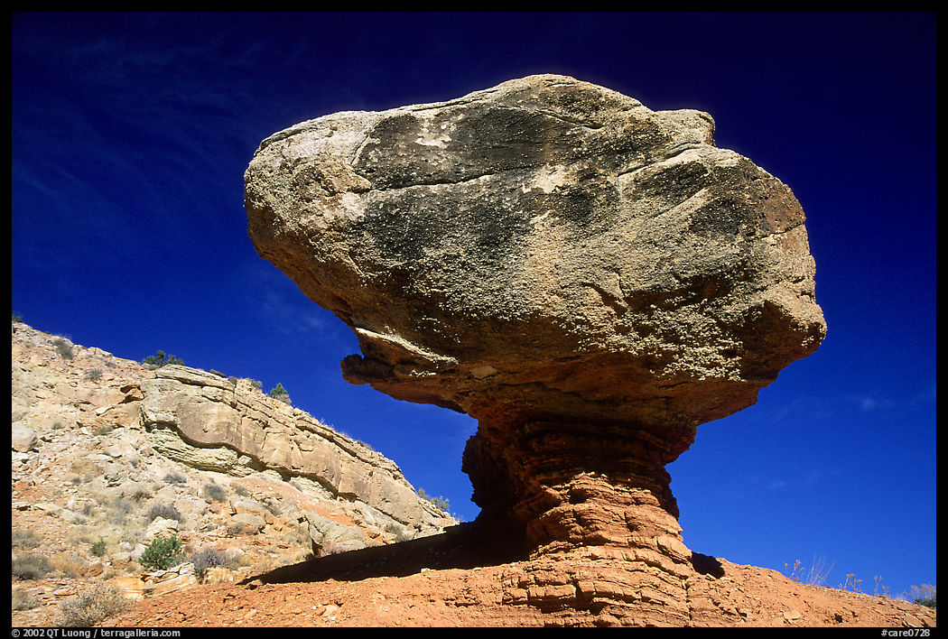Balancing rock in  Hartnet Draw. Capitol Reef National Park, Utah, USA.