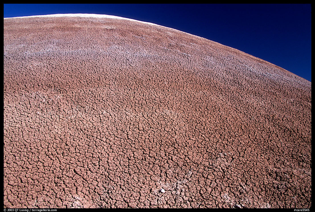 Curve of a bentonite hill, Nottom Bullfrog Road. Capitol Reef National Park, Utah, USA.