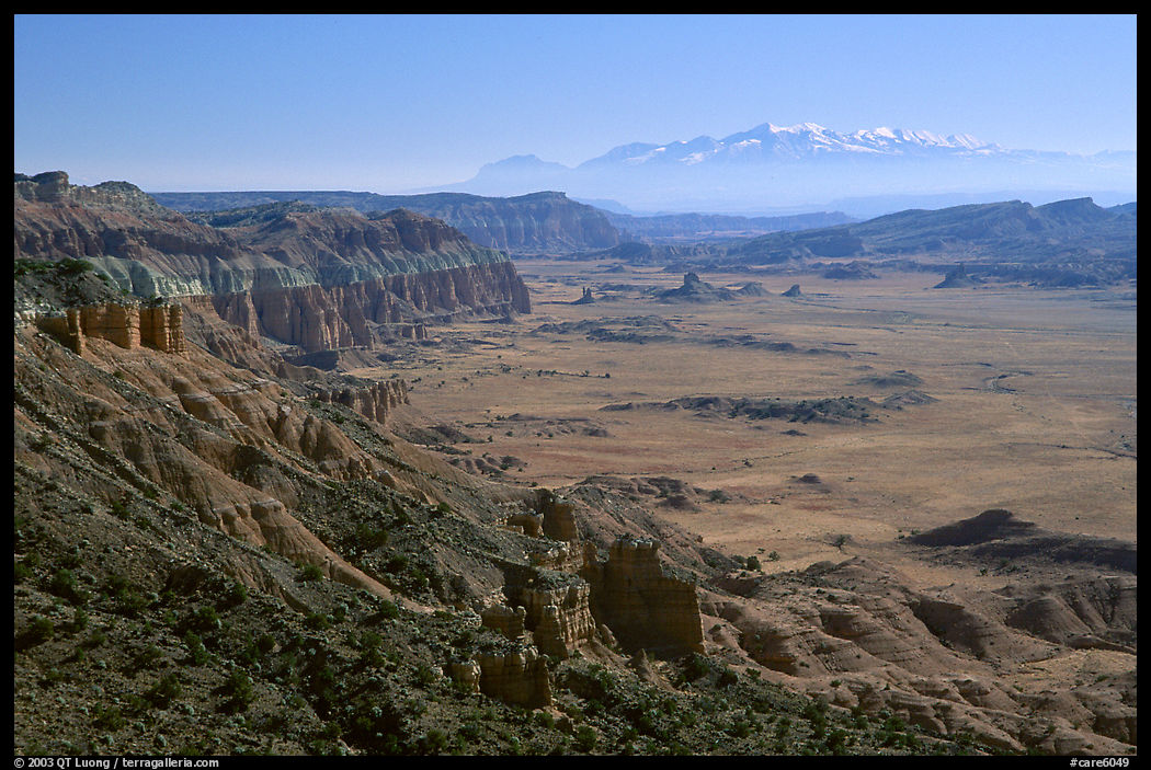 Upper Desert overlook, Cathedral Valley, mid-day. Capitol Reef National Park, Utah, USA.