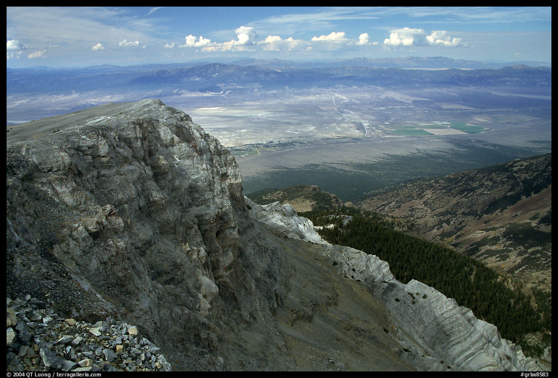 Cliffs below Mt Washington overlooking Spring Valley, morning. Great Basin  National Park, Nevada, USA.