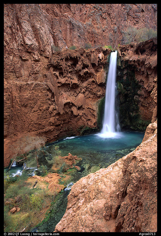 Mooney Falls. Grand Canyon  National Park, Arizona, USA.