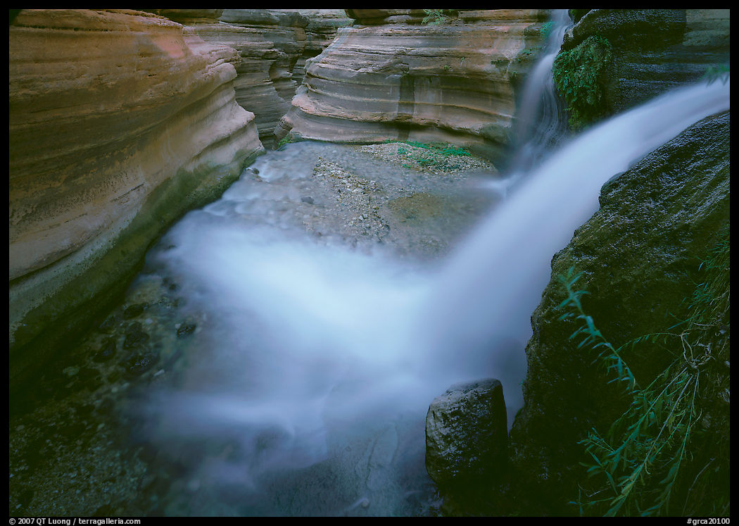 Cascade of Deer Creek. Grand Canyon  National Park, Arizona, USA.
