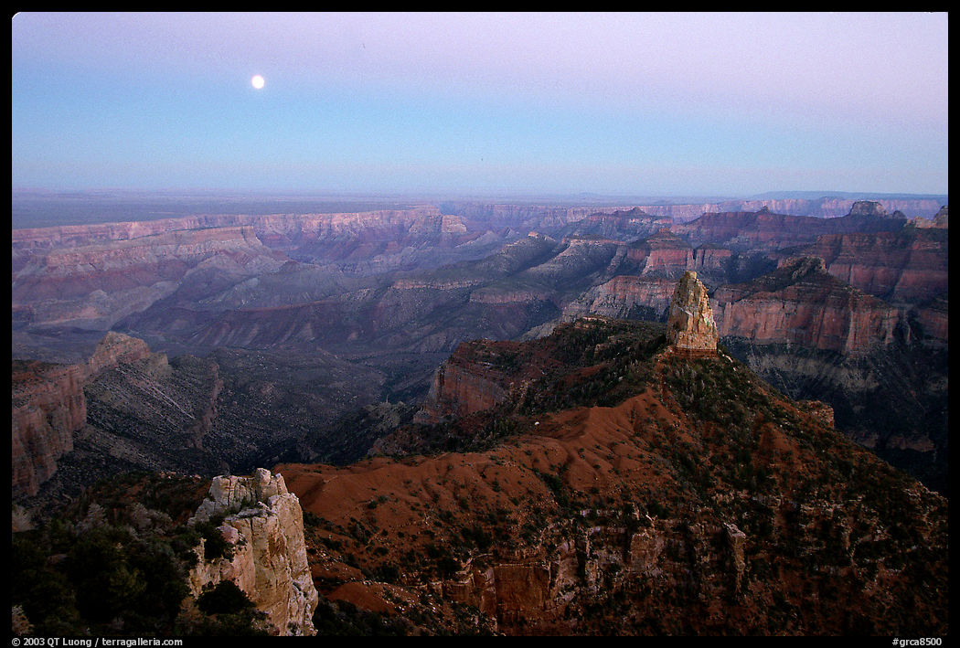 Moonrise, Point Imperial. Grand Canyon  National Park, Arizona, USA.