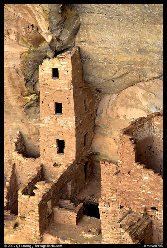 Square Tower house,  park tallest ruin, afternoon. Mesa Verde National Park