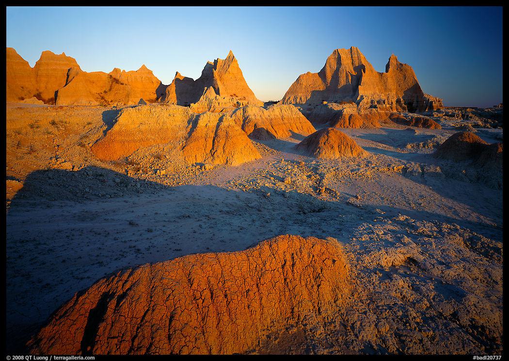 Mudstone formations, Cedar Pass, sunrise. Badlands National Park, South Dakota, USA.