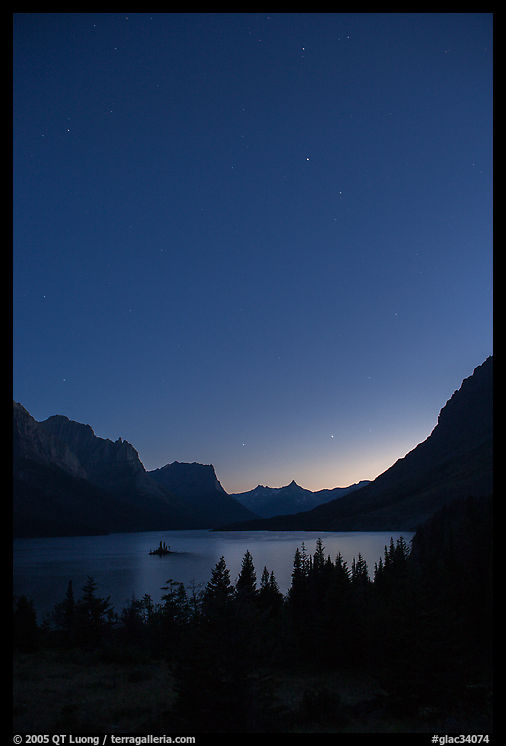 Stary sky above St Mary Lake. Glacier National Park, Montana, USA.