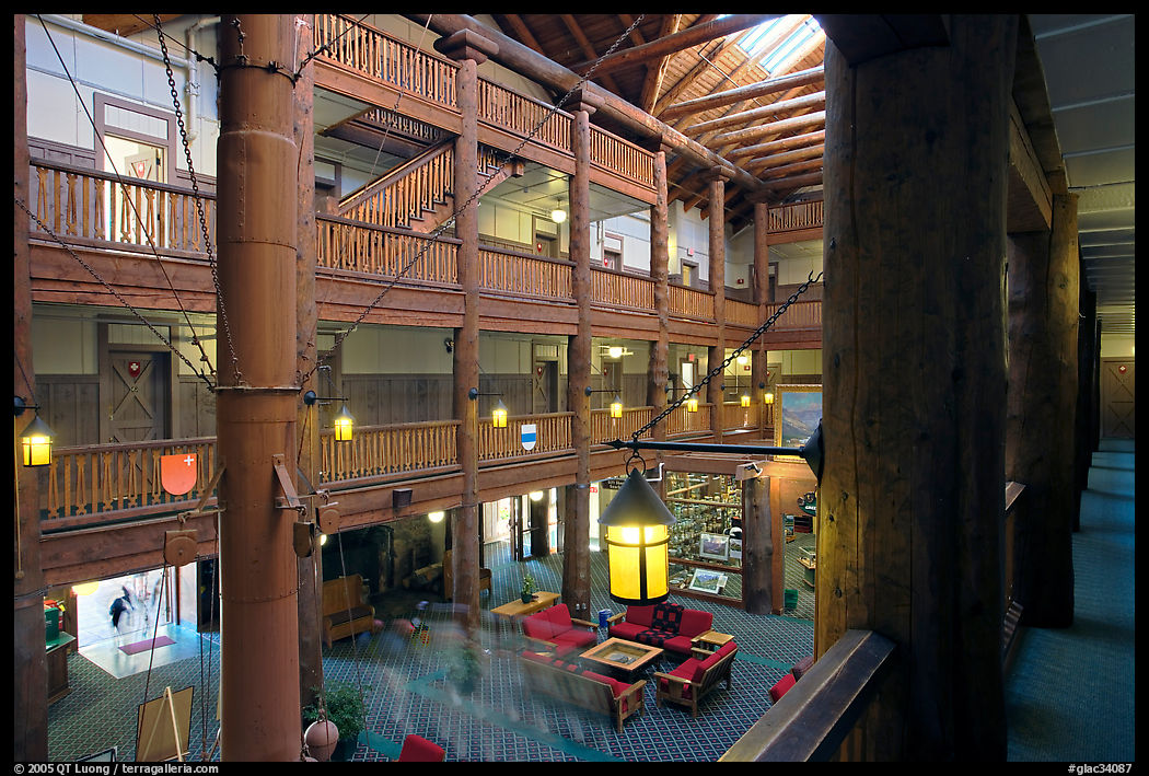 Main hall of Many Glacier Lodge. Glacier National Park, Montana, USA.