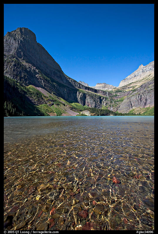 Pebbles, Grinnell Lake and Angel Wing, morning. Glacier National Park, Montana, USA.
