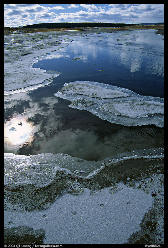 Frost along the Firehole River. Yellowstone National Park, Wyoming, USA.