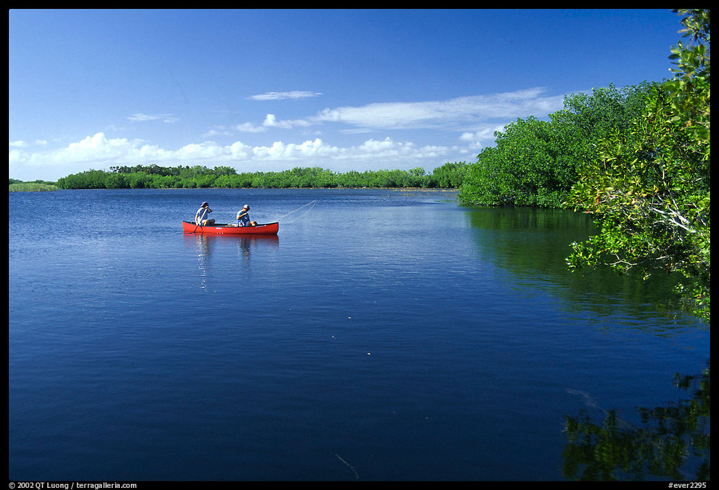 Canoists fishing. Everglades  National Park, Florida, USA.