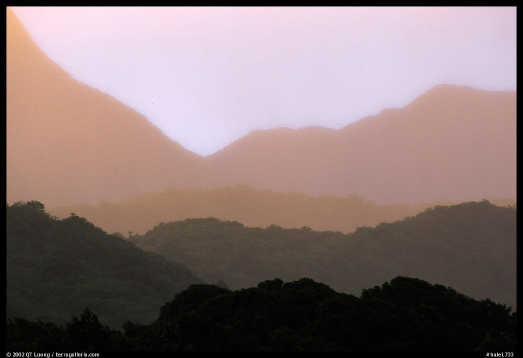 Kipahulu mountain ridges, sunset. Haleakala National Park, Hawaii, USA.