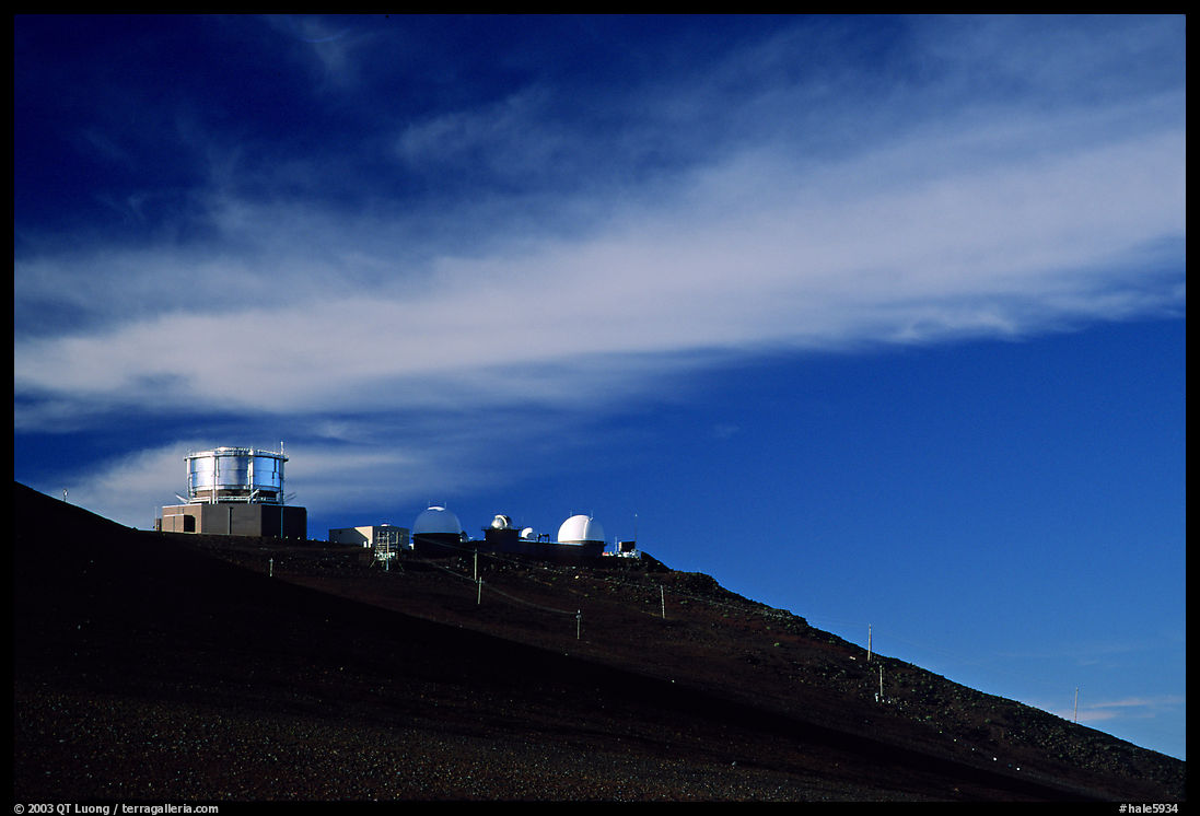 View inside Haleakala crater, early morning. Haleakala National Park, Hawaii, USA.