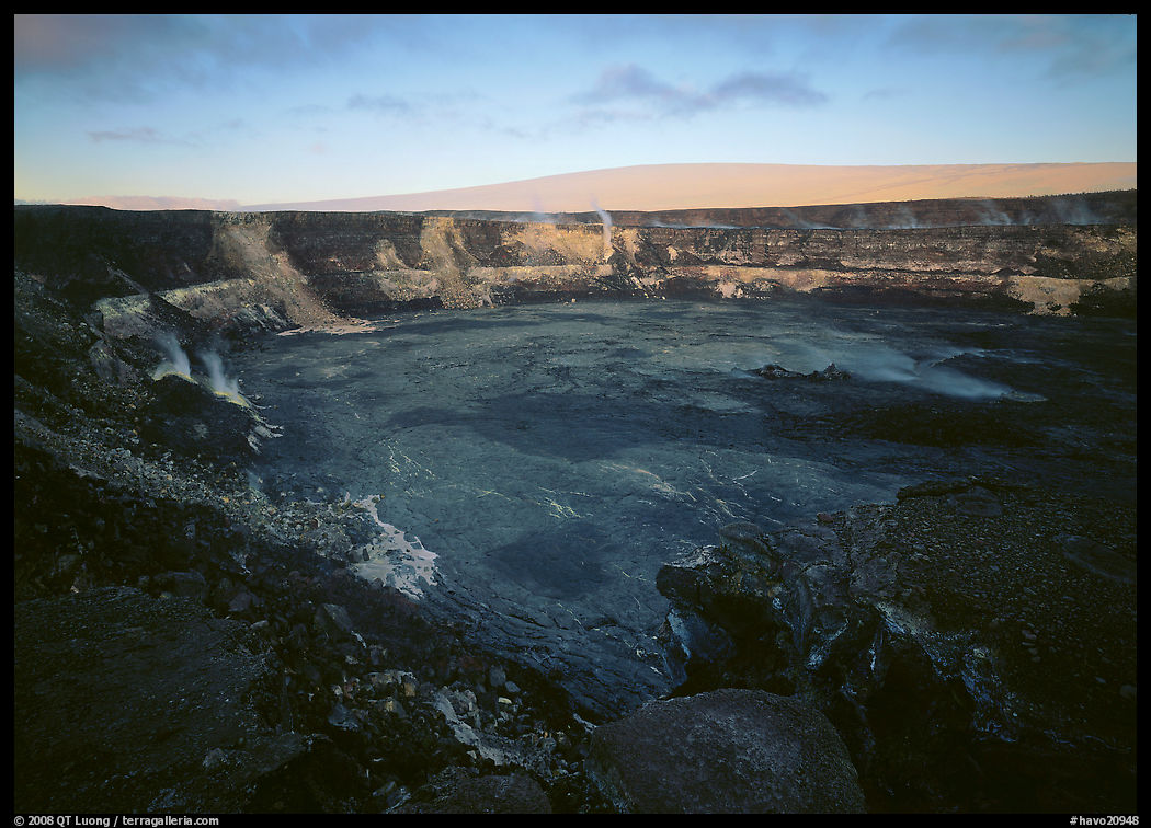 Halemaumau crater, fumeroles, Mauna Loa shield volcano, sunrise. Hawaii Volcanoes National Park