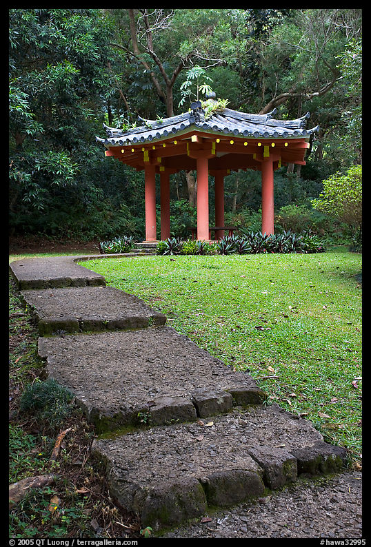 Fishing Hut Pavilion, Byodo-In temple. Oahu island, Hawaii, USA
