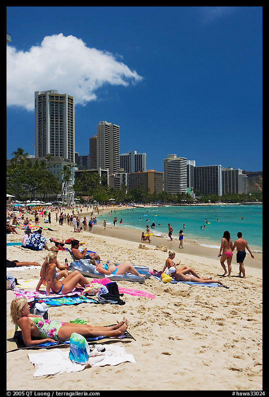 Waikiki Beach and skyline, mid-day. Waikiki, Honolulu, Oahu island, Hawaii, USA