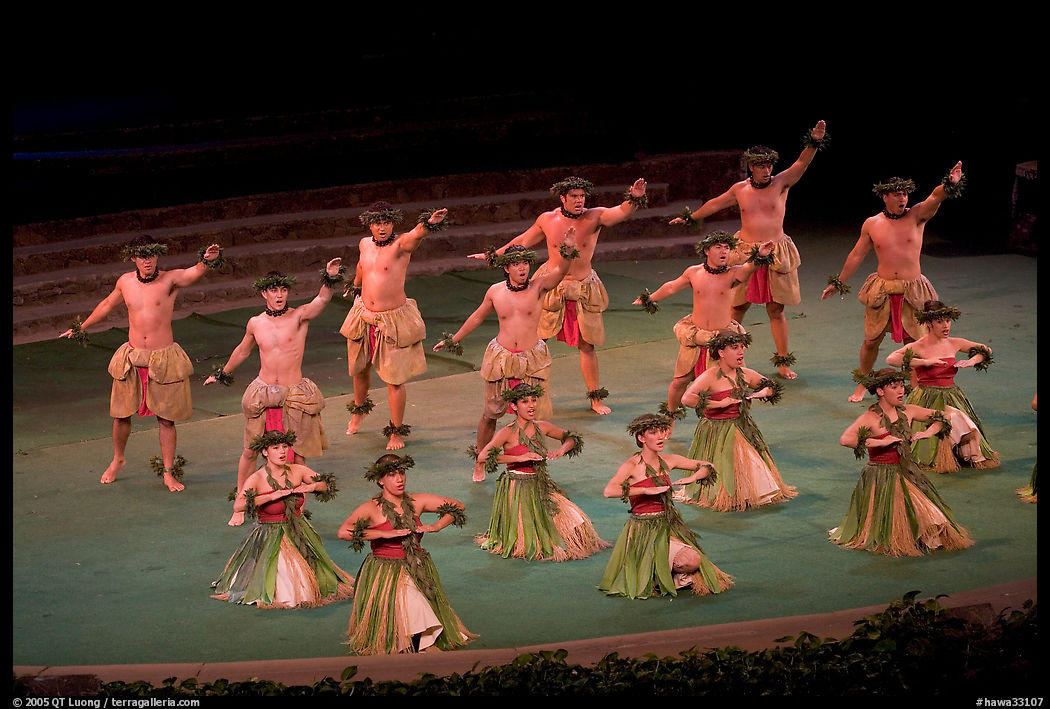 Hawaiian dancers on stage. Polynesian Cultural Center, Oahu island, Hawaii, USA