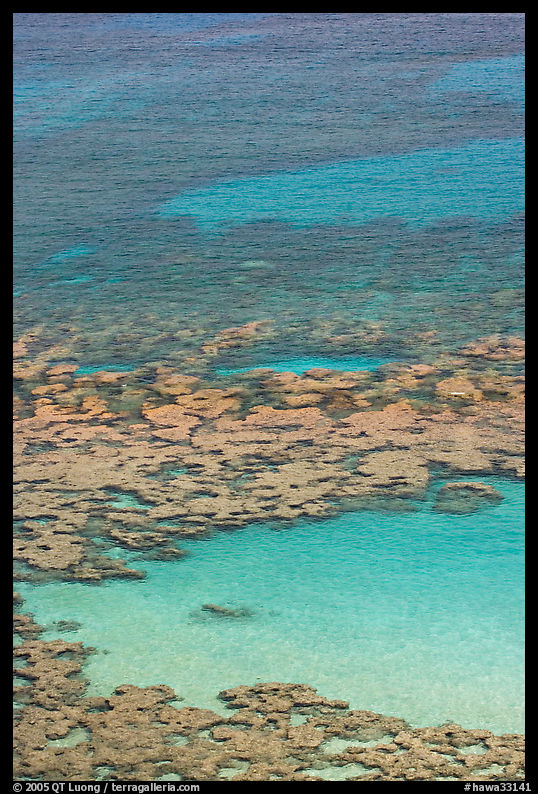 Reefs and sandy pools of Hanauma Bay. Oahu island, Hawaii, USA