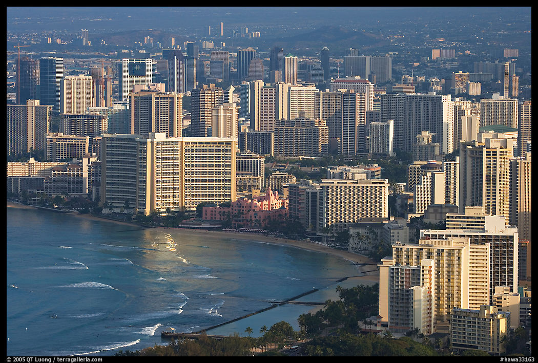 Waikiki seen from the Diamond Head crater, early morning. Waikiki, Honolulu, Oahu island, Hawaii, USA