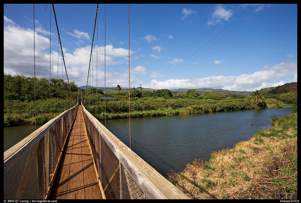 Swinging bridge, Hanapepe. Kauai island, Hawaii, USA