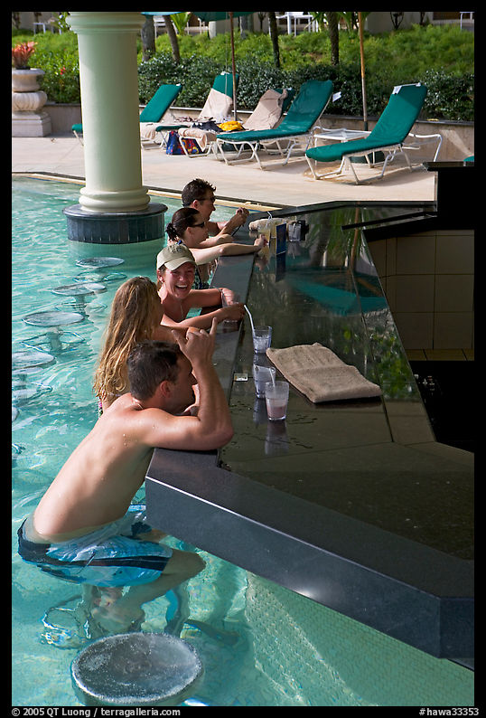 Swim-up bar, Princeville hotel. North shore, Kauai island, Hawaii, USA