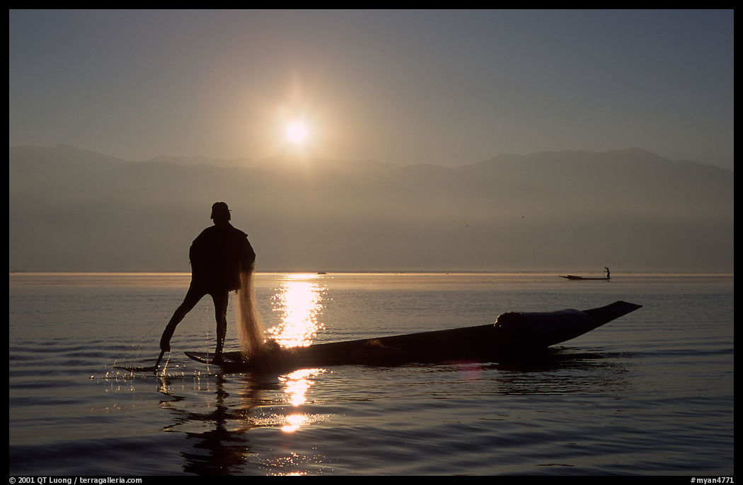 Intha fisherman. Inle Lake, Myanmar