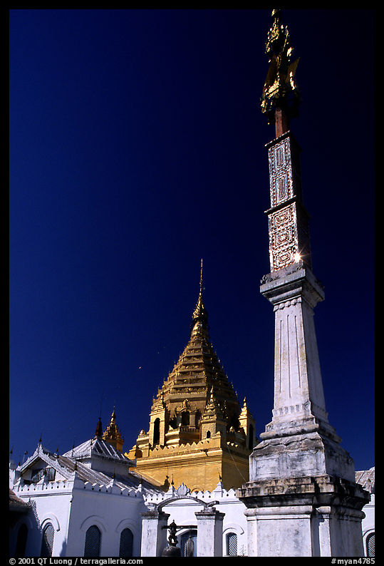 Yadana Man Aung Paya, Nyaungshwe. Inle Lake, Myanmar